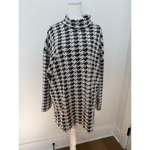Chico's‎ Black and White Houndstooth Cowl Neck Tunic Sweater Large - Picture 1 of 7